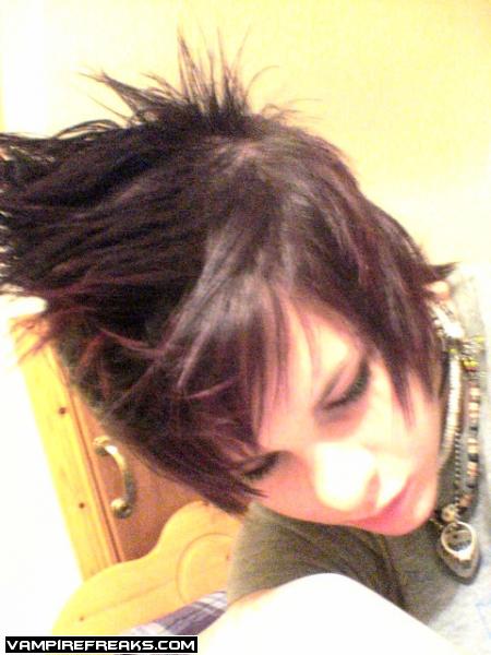 emo8.jpg